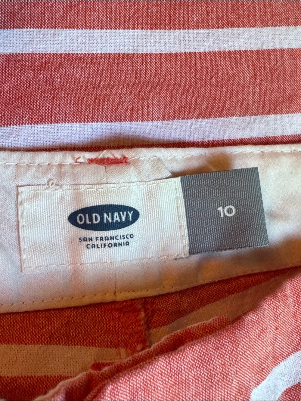Old Navy Coral and White Striped Shorts 10 EUC - Picture 4 of 5